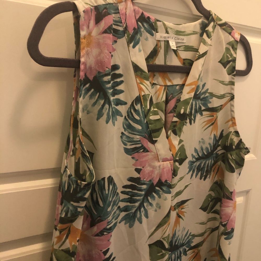 Floral palm tank blouse